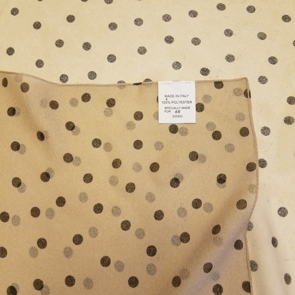 H&M Women's  Brown Tan Polka Dot  Scarf  Made in Italy - Picture 5 of 6